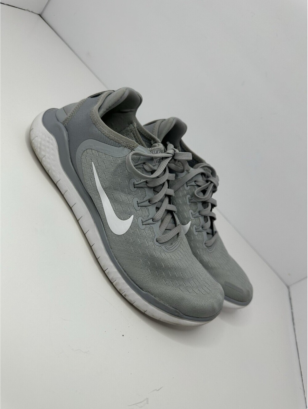 Nike Free RN 2018 Running Shoes Women’s Size 9.5 Grey 942837-003